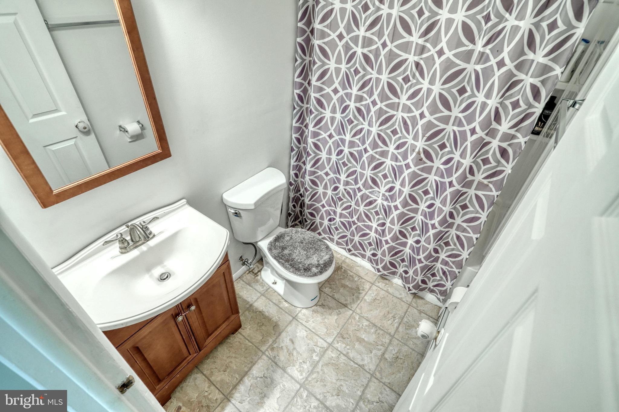 1232 Wogan Road York, PA 17404 - Photo 16 of 25 Main bath