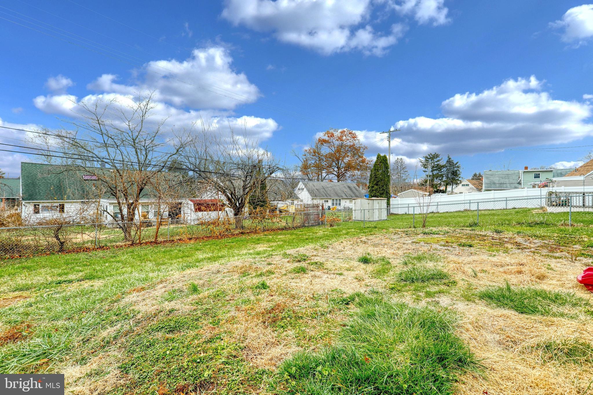 1232 Wogan Road York, PA 17404 - Photo 24 of 25 Cornhole, volley ball...maybe a pool?