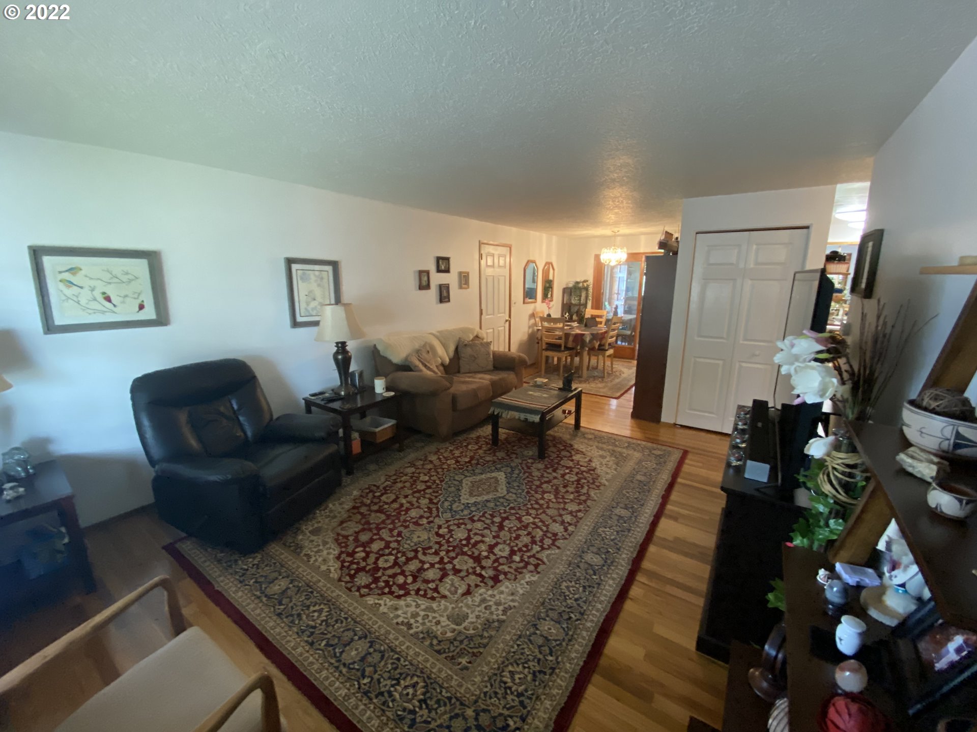 1545 Rainier Road Woodburn, OR 97071 - Photo 3 of 17 Gallery Image 3