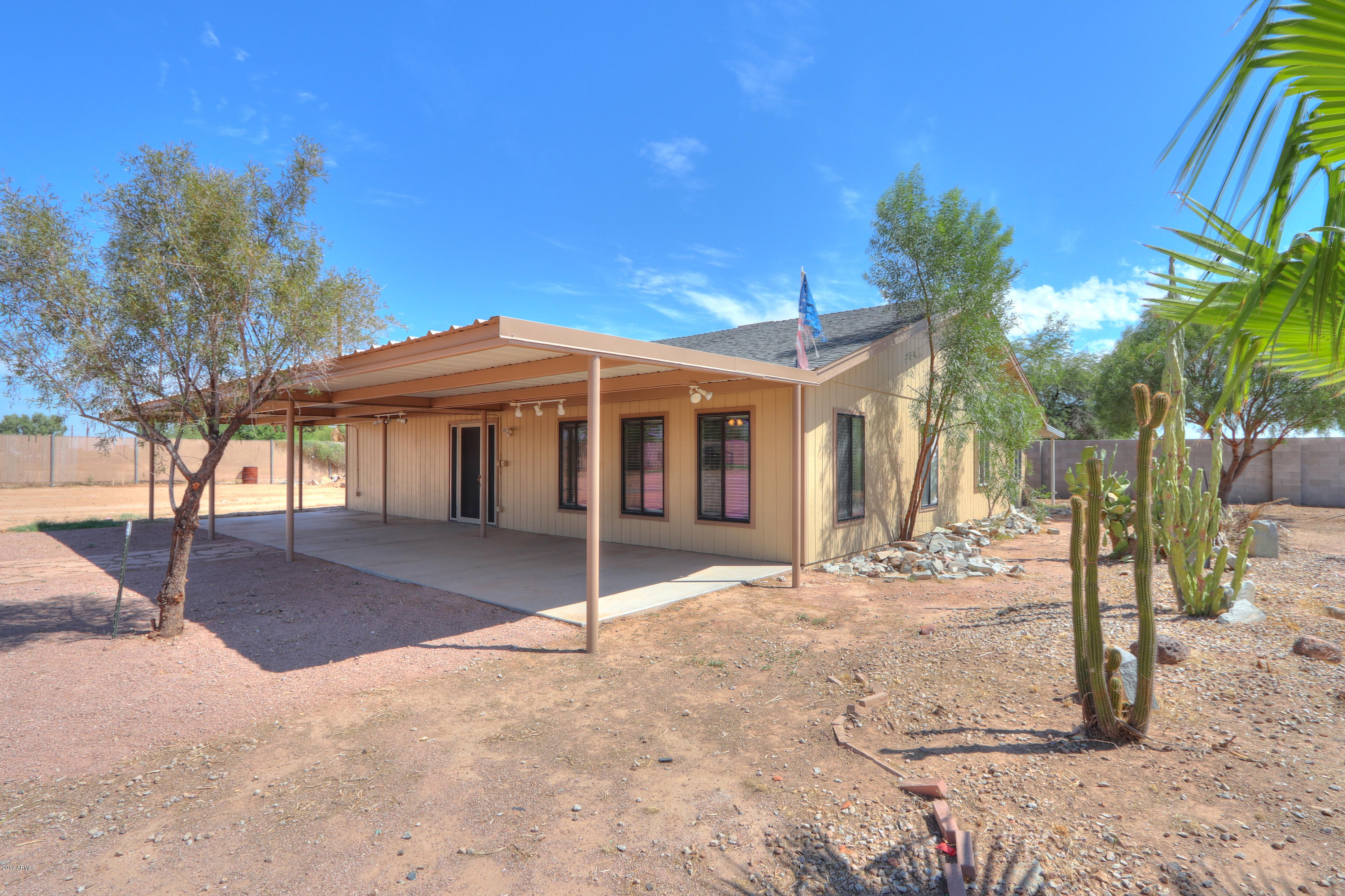 49852 West Papago Road Maricopa, AZ 85139 - Photo 14 of 60 17