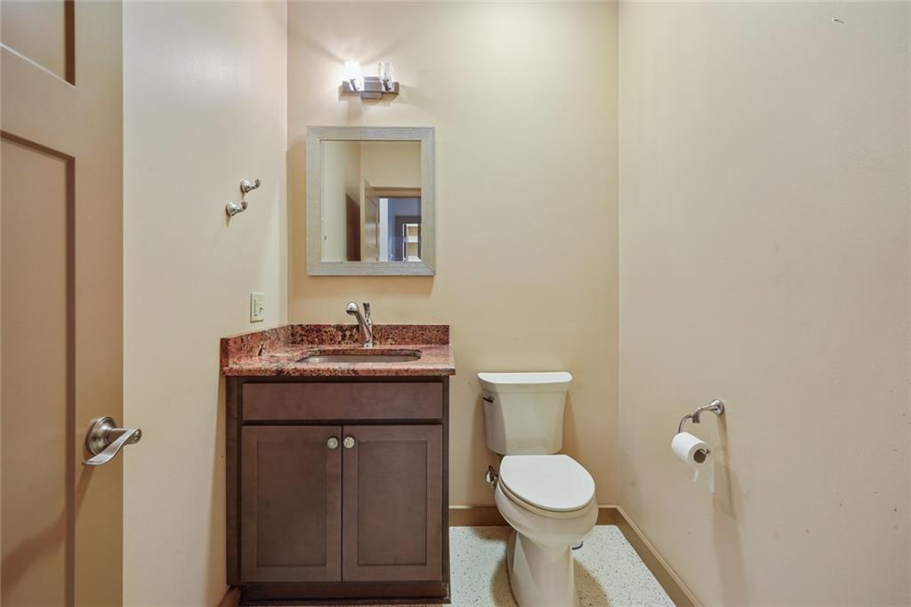 305 Tullulah Avenue River Ridge, LA 70123 - Photo 14 of 17