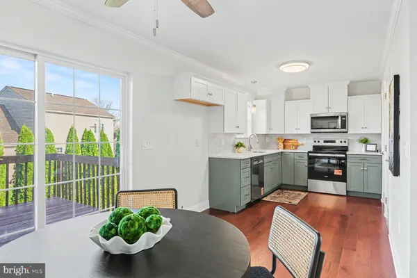 $385,000 | 55 Burberry Lane, Mount Wolf, PA 17347