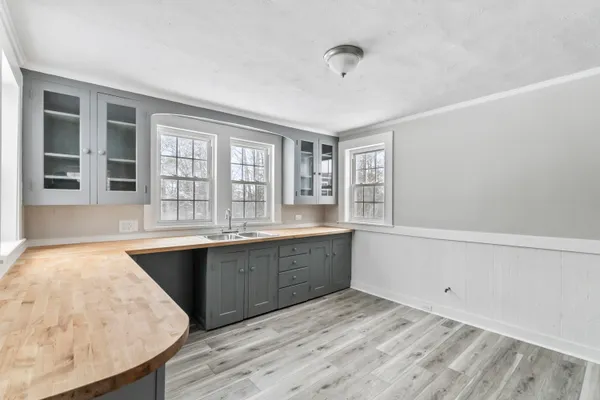 $645,000 | 569 Middle Road, Dresden, ME 04342