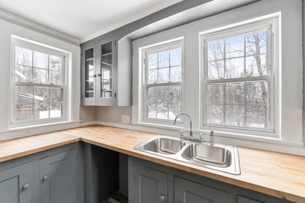 $645,000 | 569 Middle Road, Dresden, ME 04342