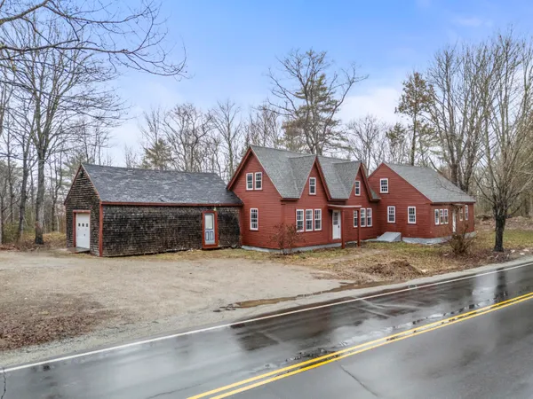 $645,000 | 569 Middle Road, Dresden, ME 04342