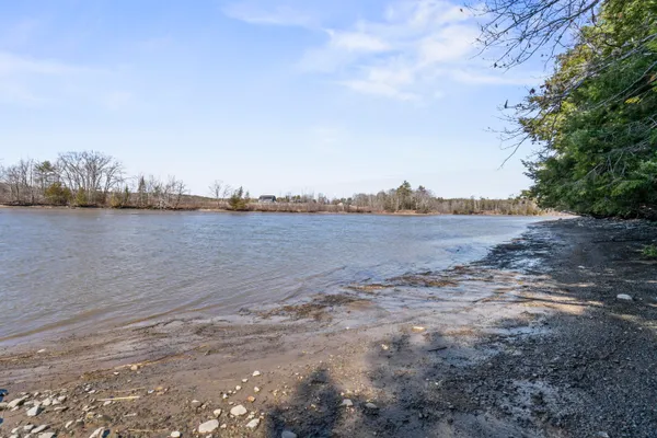 $645,000 | 569 Middle Road, Dresden, ME 04342