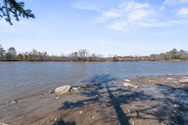 $645,000 | 569 Middle Road, Dresden, ME 04342