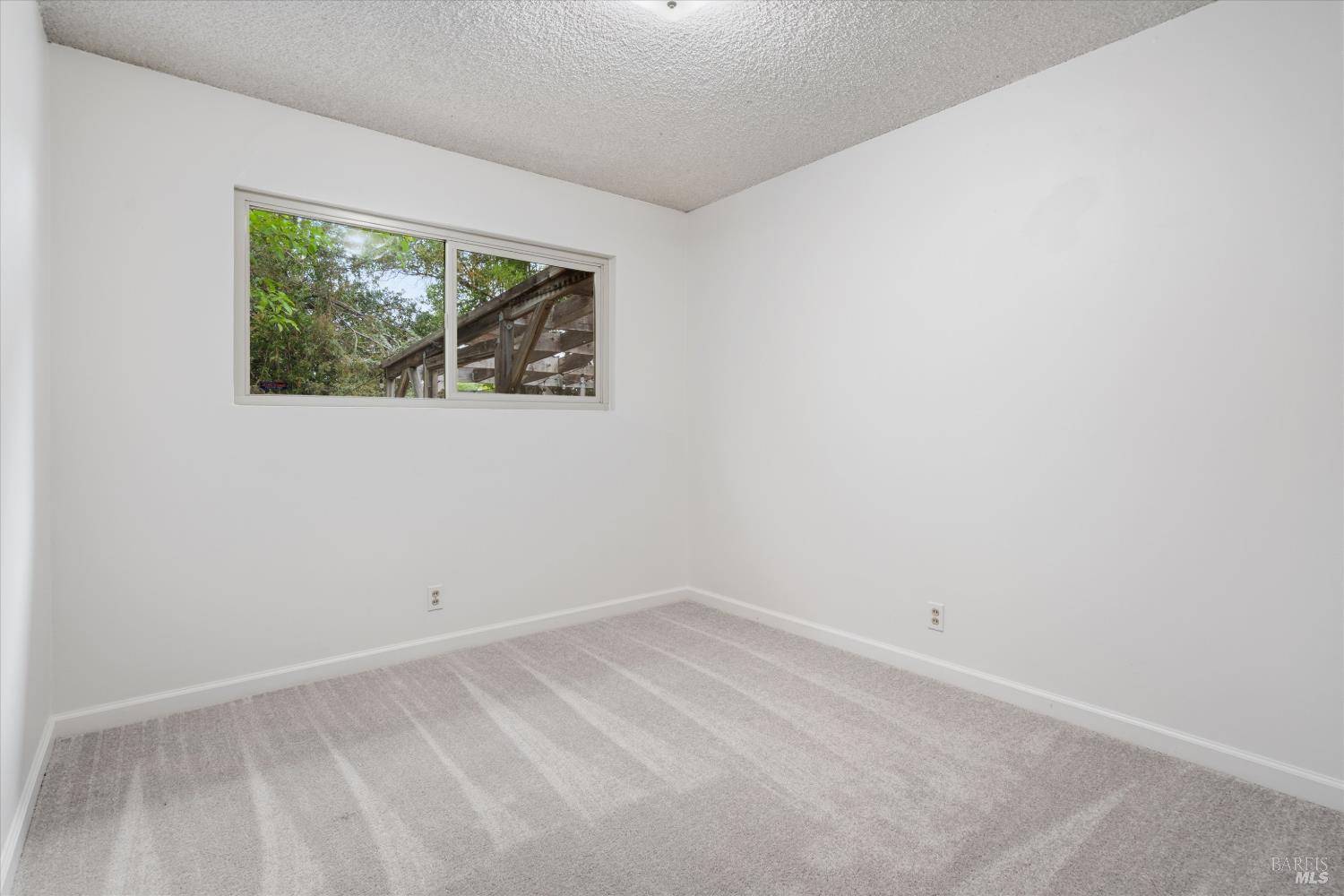 3563 Hoen Avenue Santa Rosa, CA 95405 - Photo 11 of 26