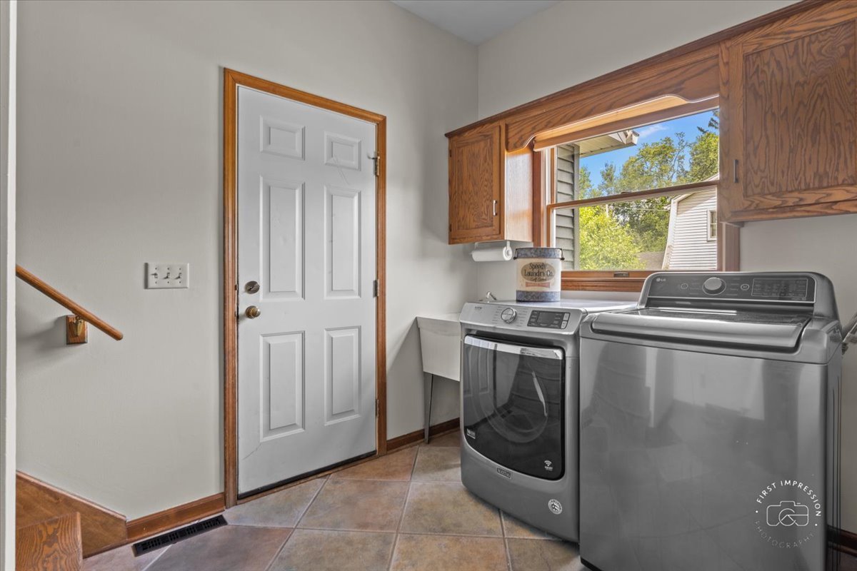 1513 Kaneville Road Geneva, IL 60134 - Photo 19 of 37 Gallery Image 19