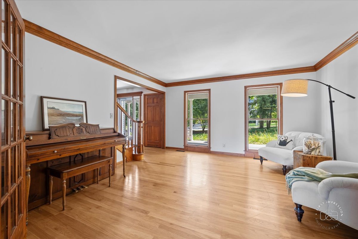 1513 Kaneville Road Geneva, IL 60134 - Photo 8 of 37 Gallery Image 8