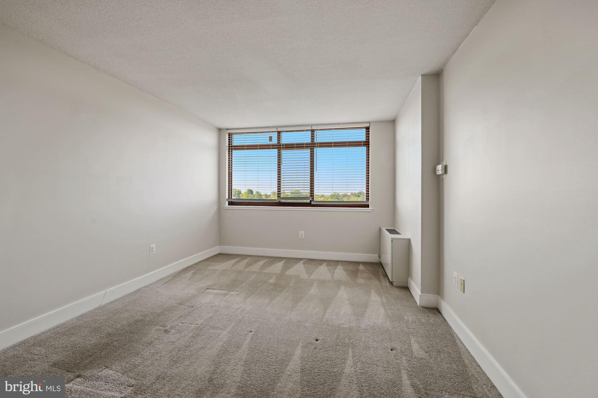 1220 Blair Mill Road, Unit 1101 Silver Spring, MD 20910 - Photo 25 of 39
