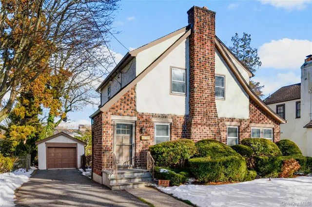 $1,000,000 | 323 Wagner Avenue, Mamaroneck, NY 10543