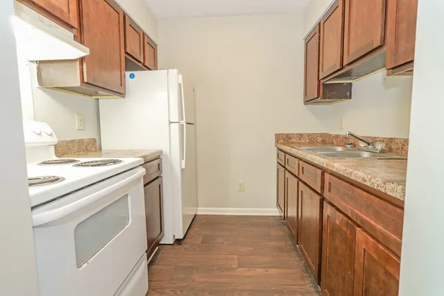 $897 | 1103 East Church Street, Fort Valley, GA 31030