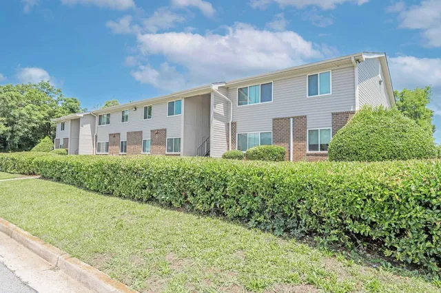 $897 | 1103 East Church Street, Fort Valley, GA 31030