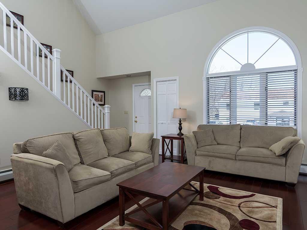 41 Cleveland Street Saco, ME 04072 - Photo 5 of 16 Photo