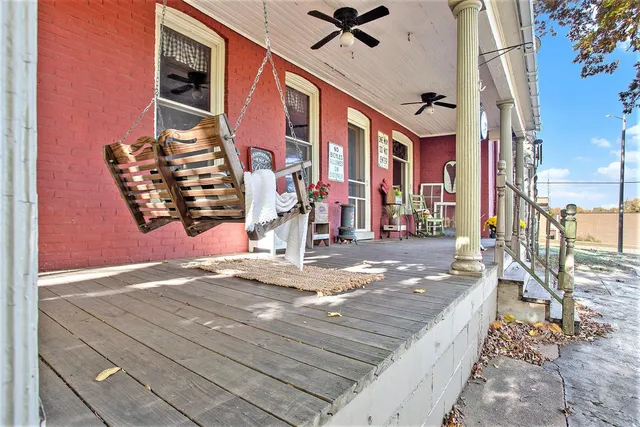 $324,900 | 306 West Michigan Avenue, Three Rivers, MI 49093