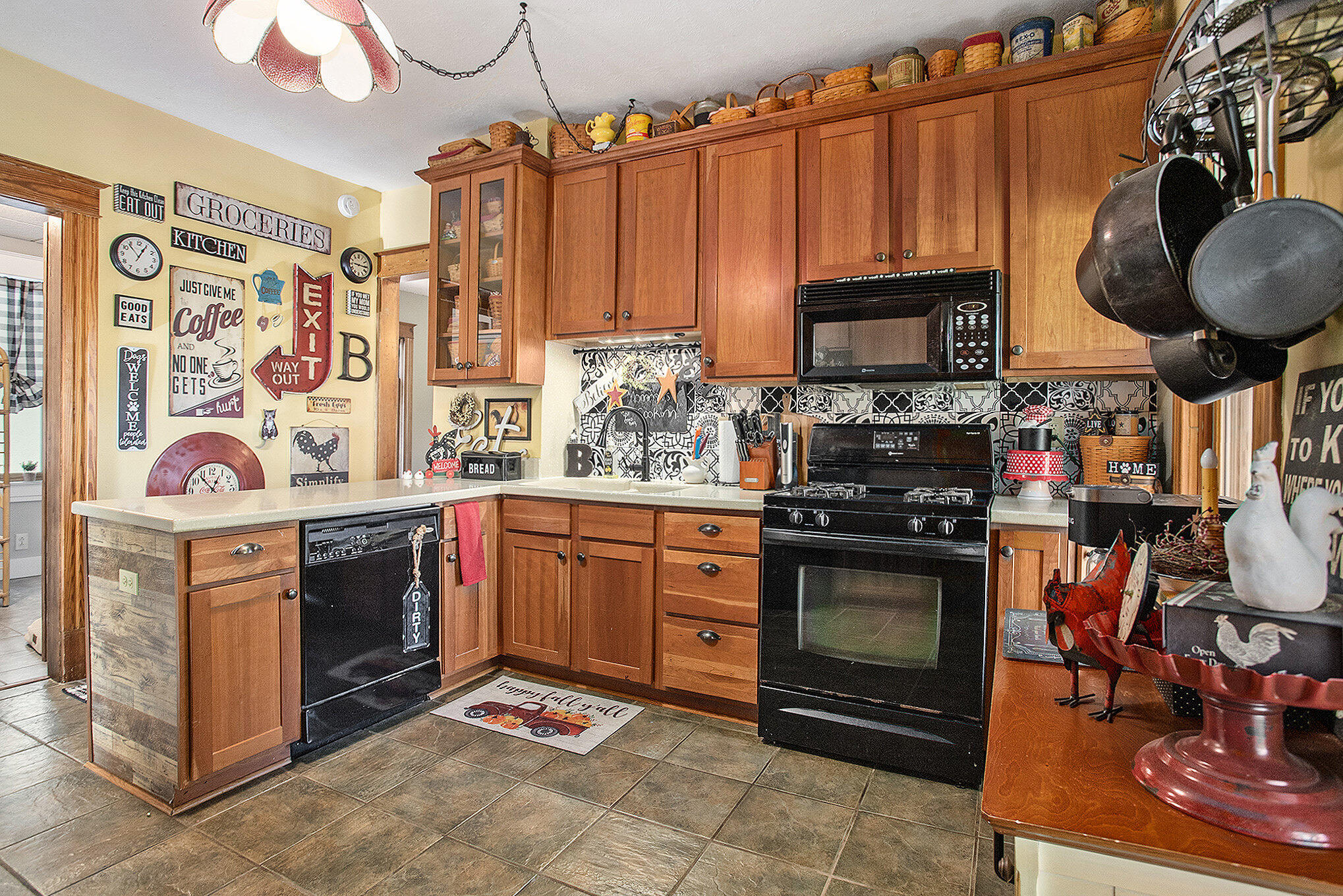 306 West Michigan Avenue Three Rivers, MI 49093 - Photo 9 of 30 008__mg_9468_878