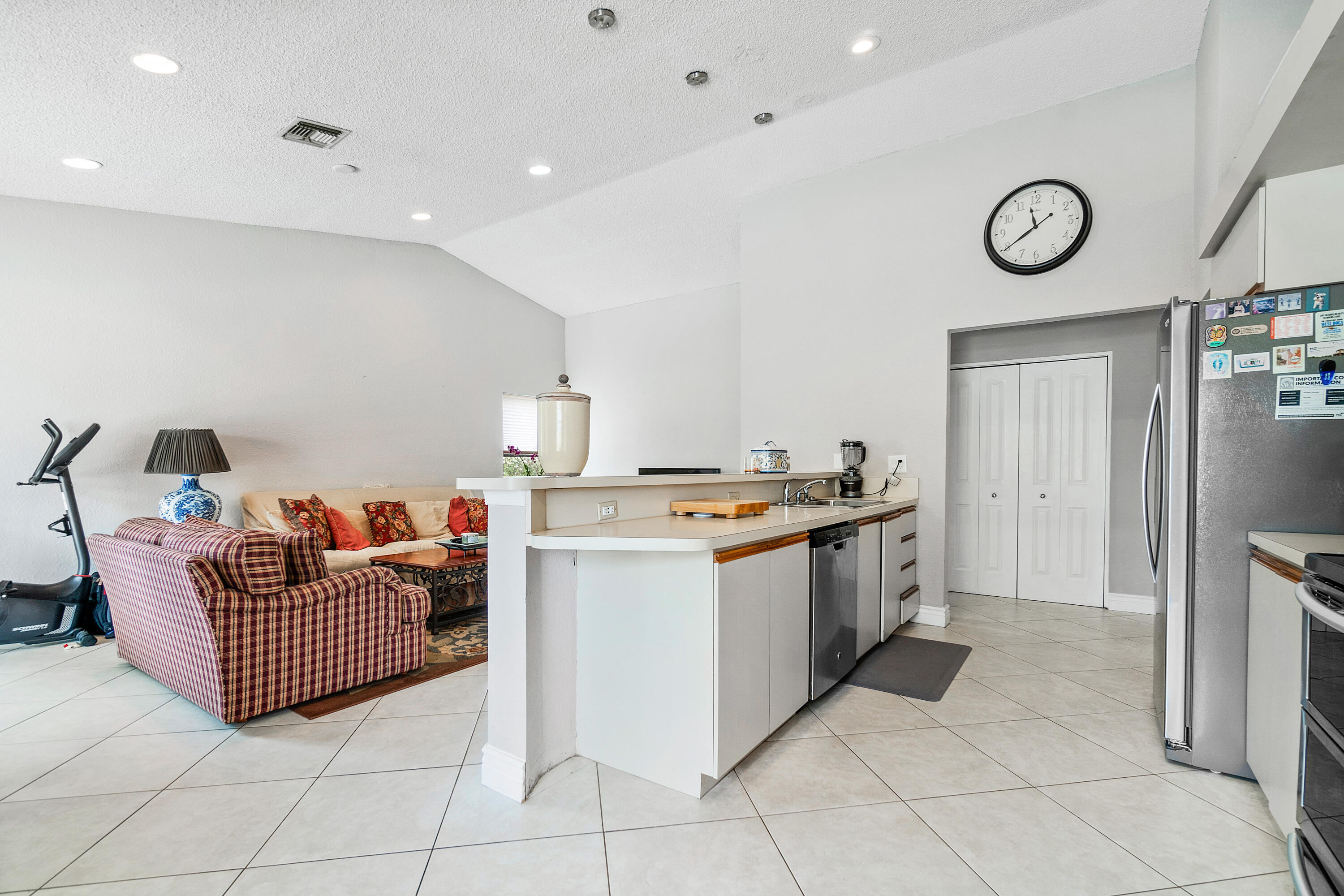 11427 Boca Woods Lane Boca Raton, FL 33428 - Photo 13 of 49 joe13