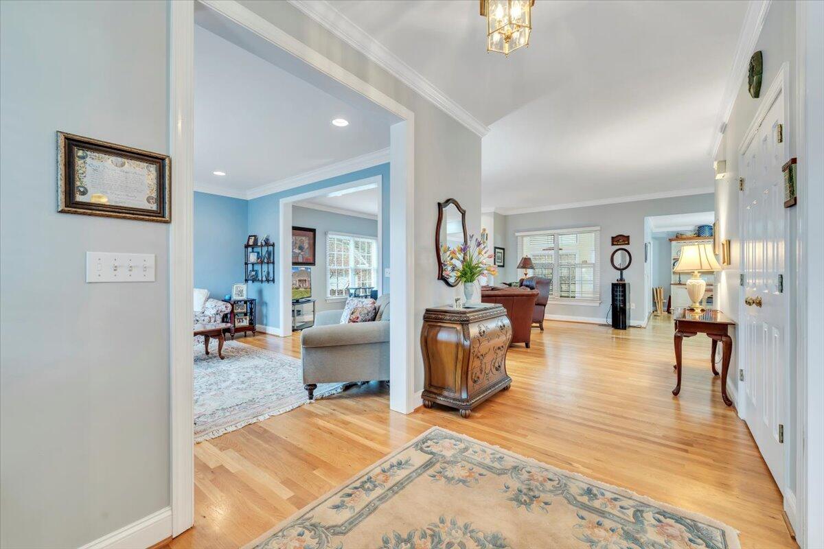 611 Highfield Road Salem, VA 24153 - Photo 7 of 95 07-MIB03327