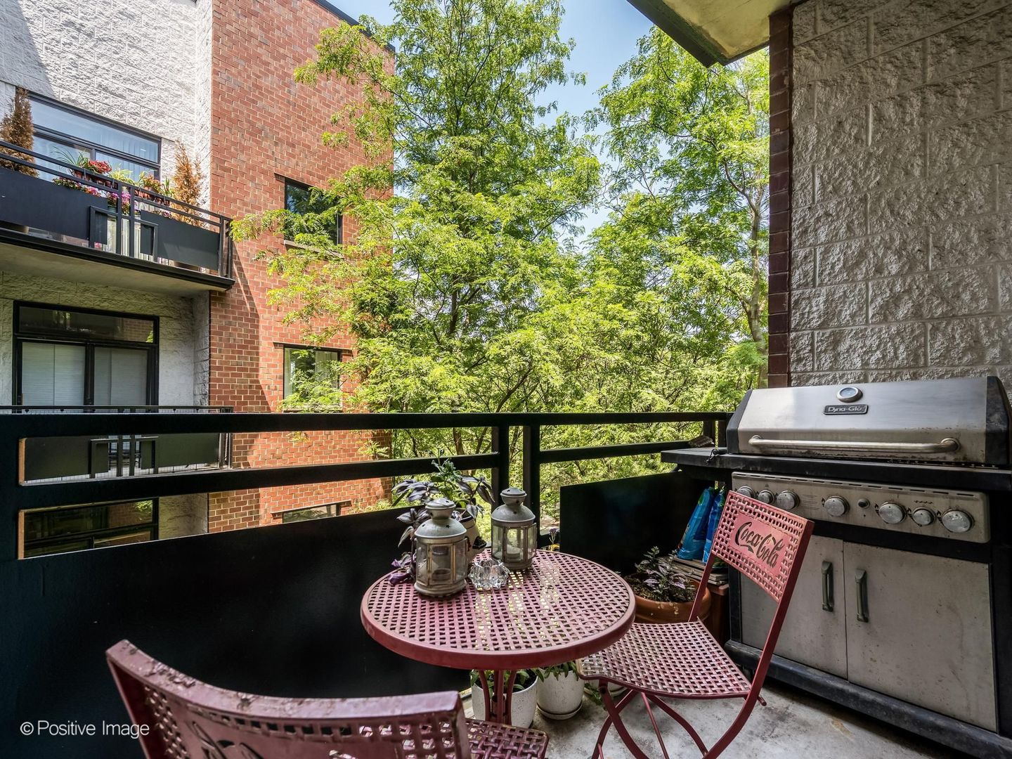 2317 West Wolfram Street, Unit 411 Chicago, IL 60618 - Photo 19 of 20