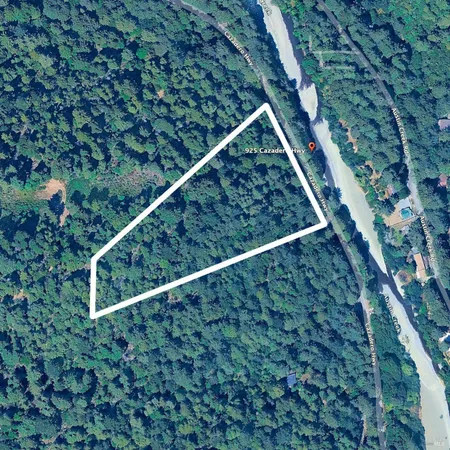 $180,000 | 925 Cazadero Highway, Cazadero, CA 95421