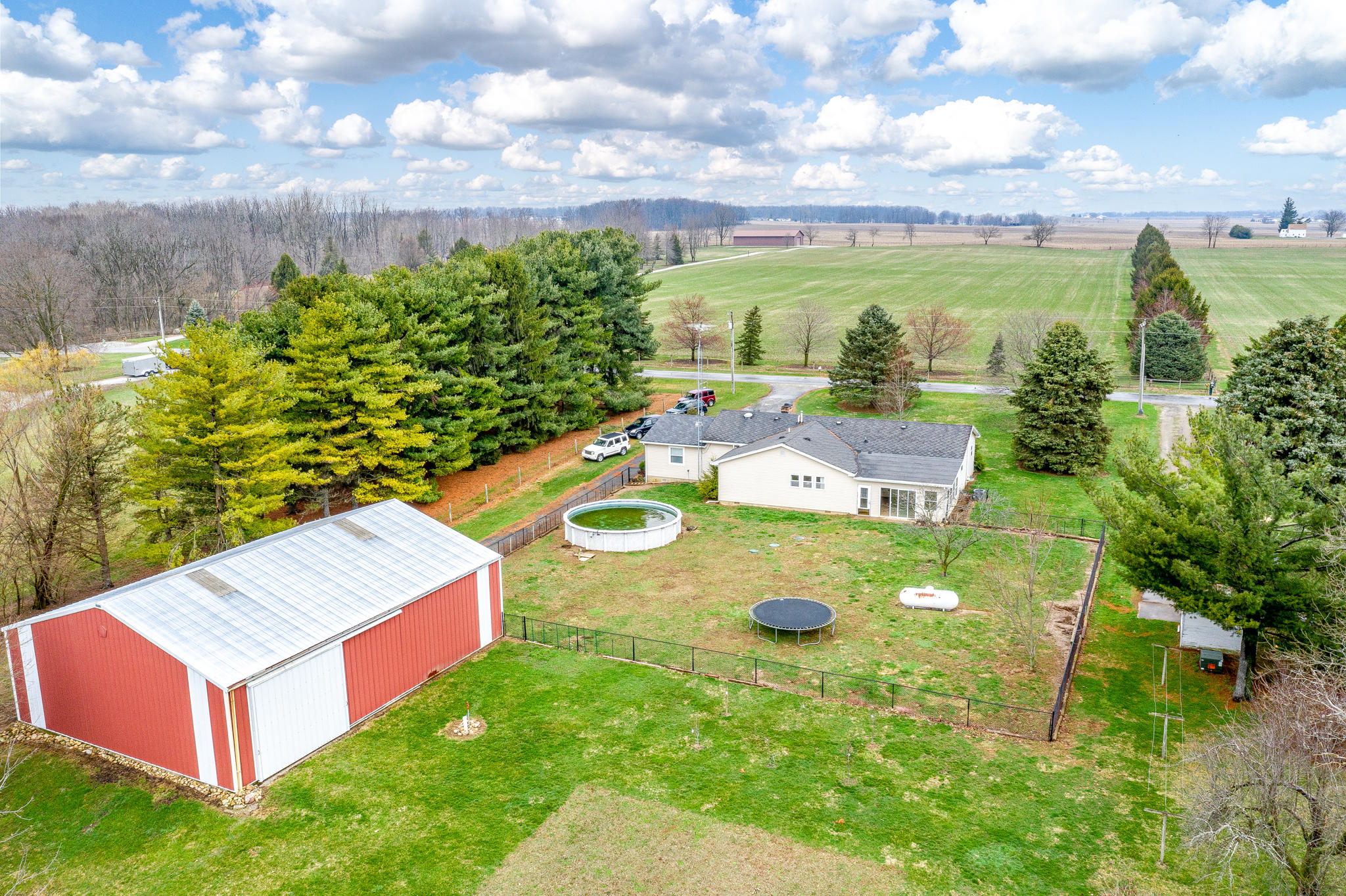 219 West Herr Road Urbana, OH 43078 - Photo 3 of 29