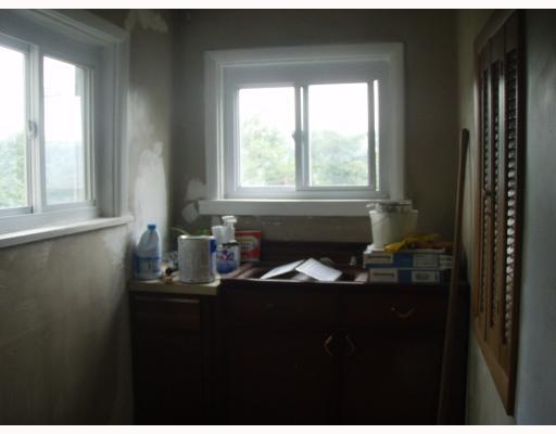 3446 Frazier Street Pittsburgh, PA 15213 - Photo 13 of 18 Other. Additional second-floor room with a sink! Possibiities abound...art studio/darkroom/office/playroom...even a huge walk-in closet could be made from this area.