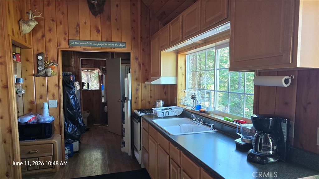 0 Fish Creek Forest Ranch, CA 95942 - Photo 8 of 43 Kitchen to bathroom