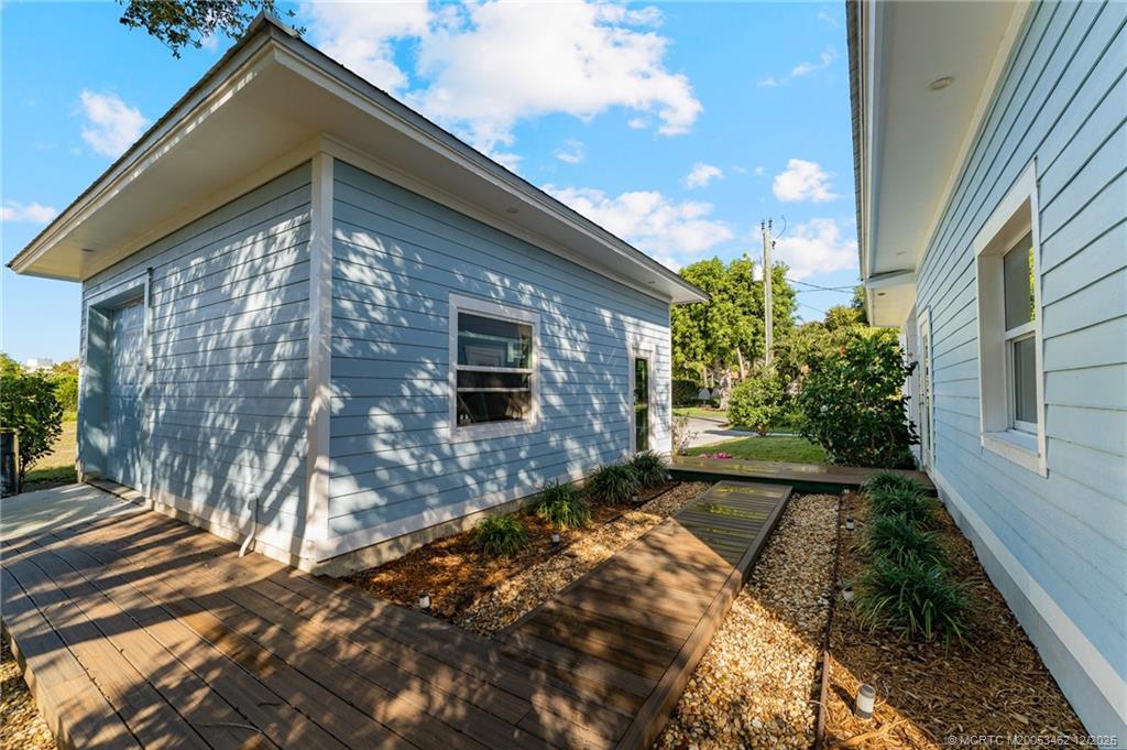 1002 Southeast Riverside Drive Stuart, FL 34996 - Photo 47 of 61