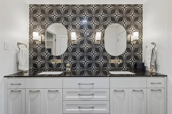 $749,000 | 9515 Robin Meadow Drive, Dallas, TX 75243