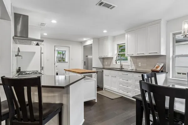 $749,000 | 9515 Robin Meadow Drive, Dallas, TX 75243