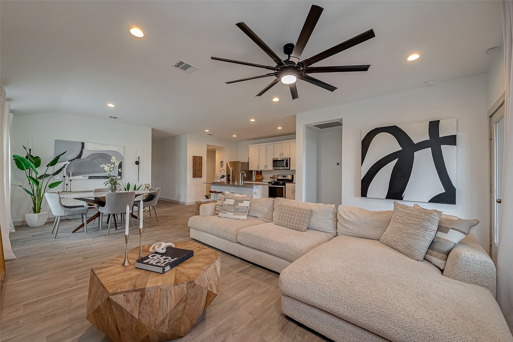 14530 Raintree Drive Baytown, TX 77523 - Photo 17 of 42