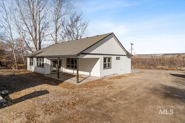 $479,900 | 16 Fairway Drive, Council, ID 83612