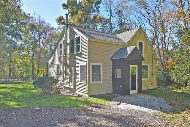 $399,900 | 105 South Killingly Road, Foster, RI 02825
