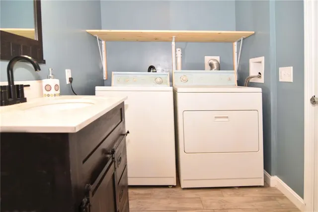 $399,900 | 105 South Killingly Road, Foster, RI 02825