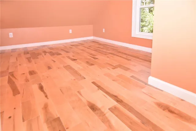 $399,900 | 105 South Killingly Road, Foster, RI 02825