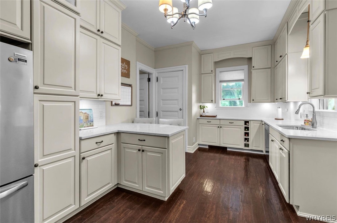 4808 Lewiston Road Niagara Falls, NY 14305 - Photo 7 of 50