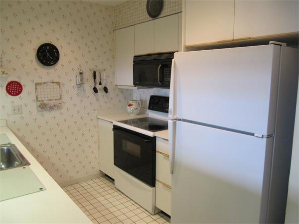 33 Pointe Rok Drive, Unit 33 Worcester, MA 01604 - Photo 11 of 23 Gallery Image 11