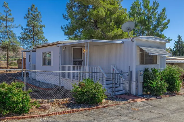 $135,000 | 2501 Sierra Highway, Unit 142, Acton, CA 93510