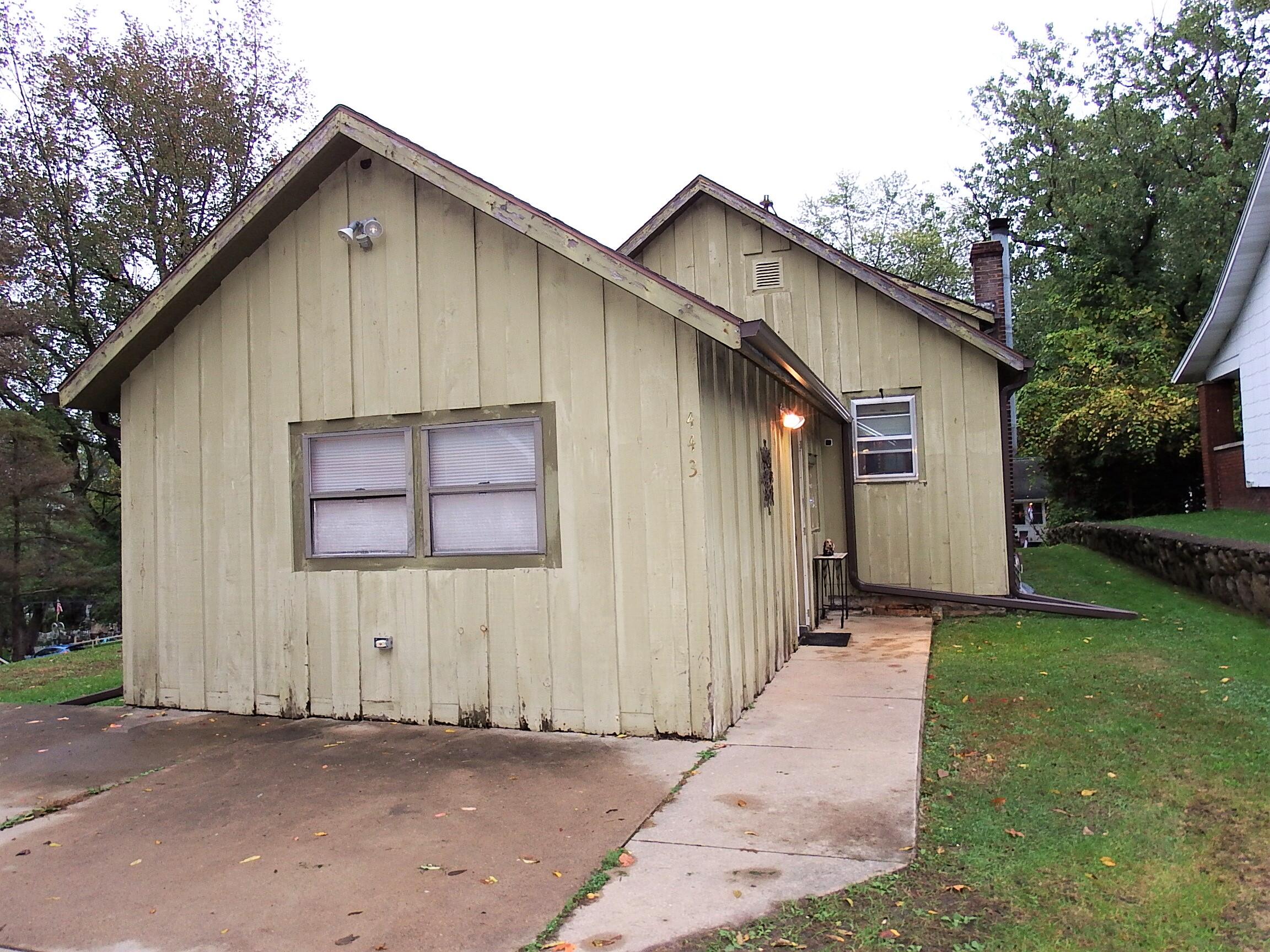 443 24th Street North Springfield, MI 49037 - Photo 22 of 22 DSCF6349