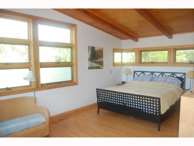 2815 Doncaster Road Columbus, OH 43221 - Photo 7 of 11