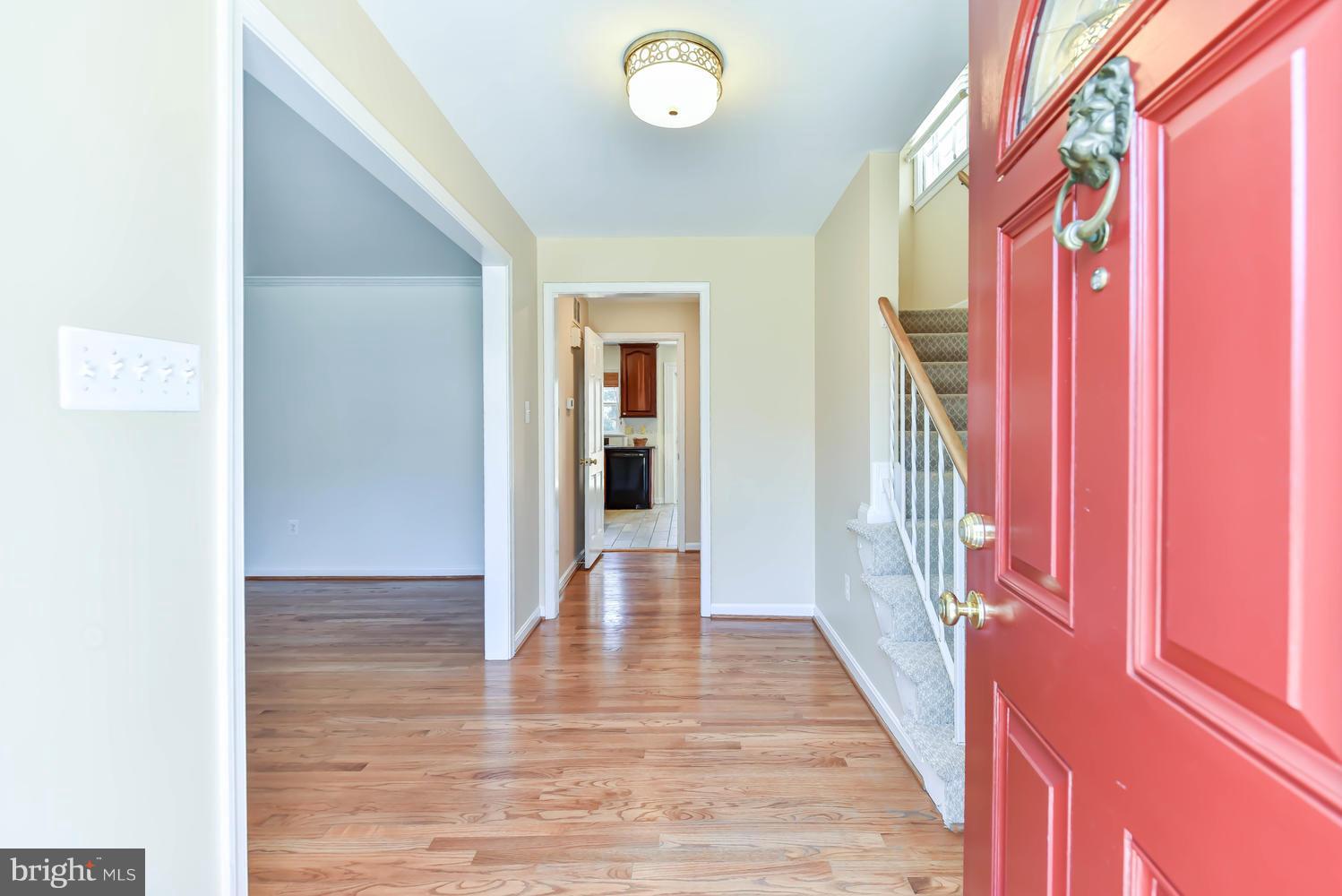 1112 Randolph Road McLean, VA 22101 - Photo 3 of 23 Interior (General)