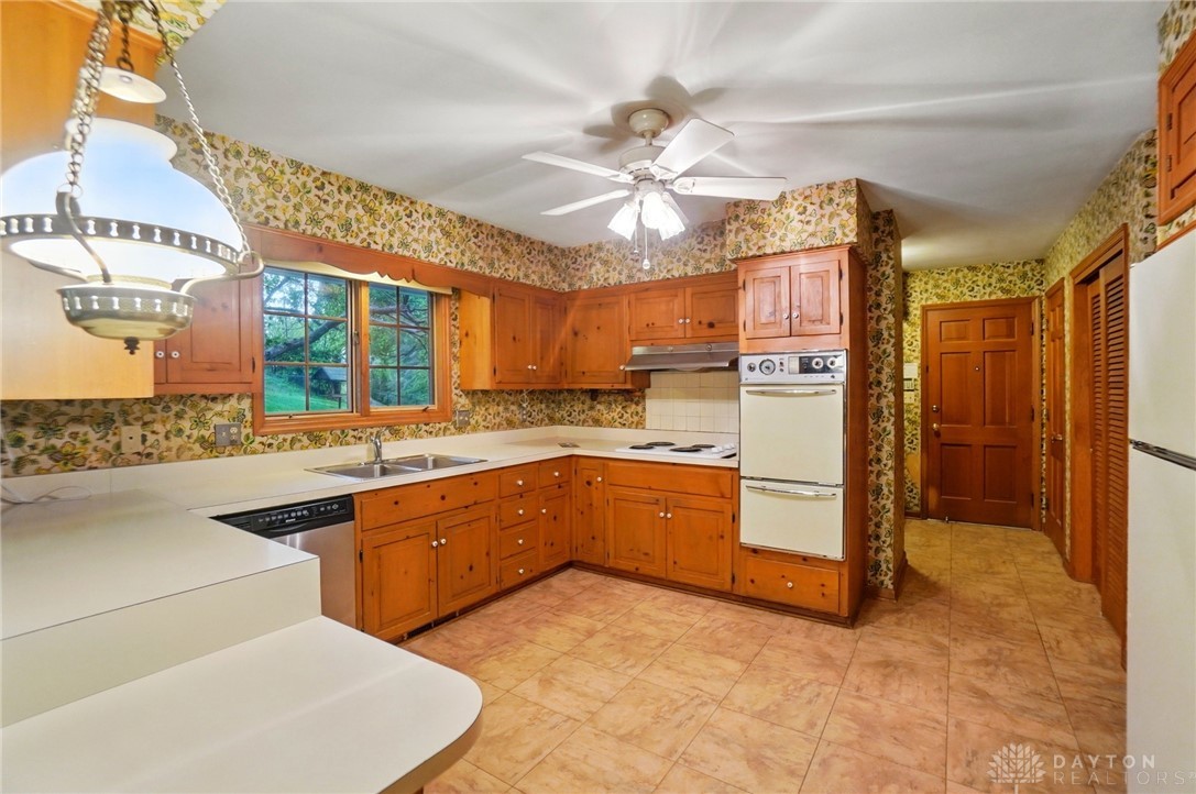 3483 Westbury Road Kettering, OH 45409 - Photo 17 of 43 Gallery Image 17