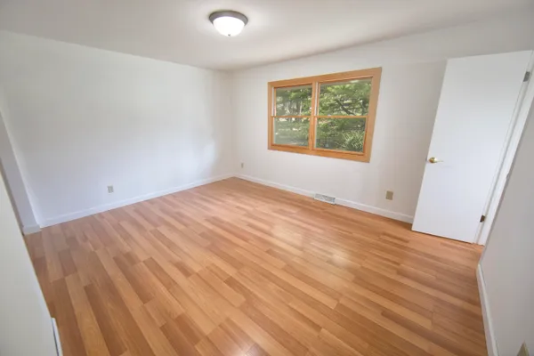 $475,000 | W254-s6440 McGregor Court, Waukesha, WI 53189