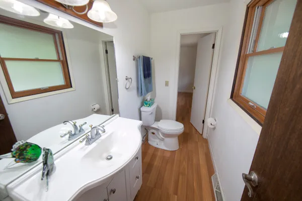$475,000 | W254-s6440 McGregor Court, Waukesha, WI 53189