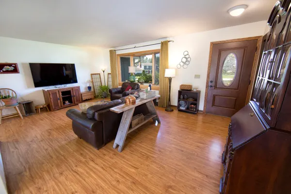 $475,000 | W254-s6440 McGregor Court, Waukesha, WI 53189