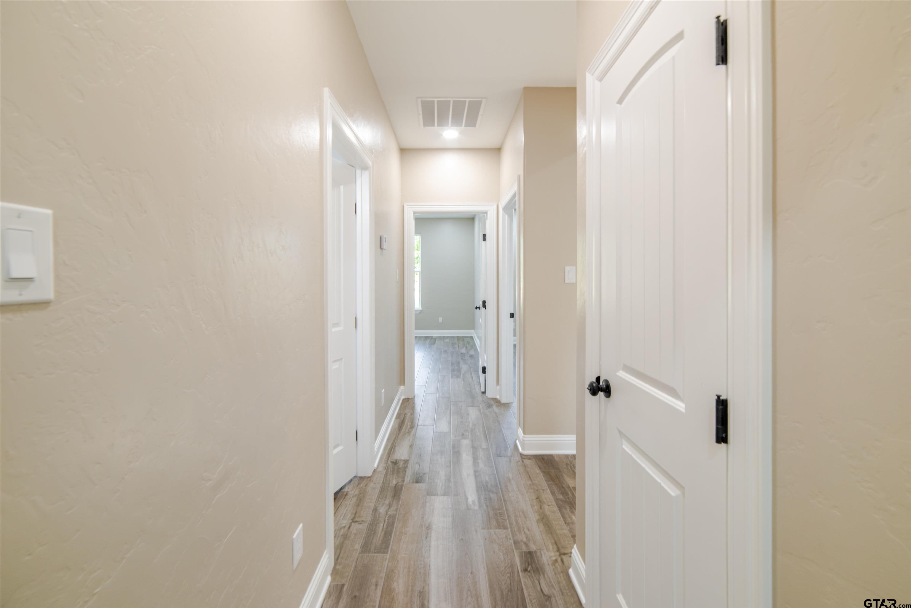 404 Small Oaks Road Kilgore, TX 75662 - Photo 23 of 35 Gallery Image 23