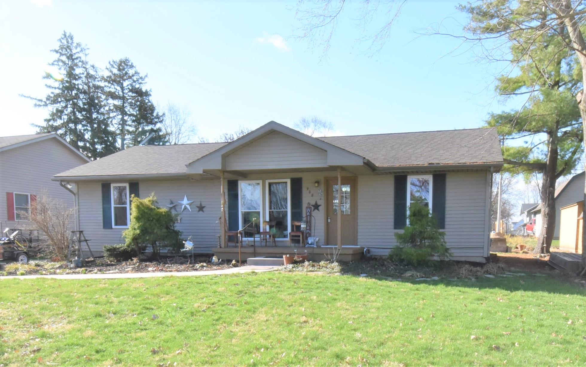 908 East 4th Street Fowler, IN 47944 - Photo 1 of 19