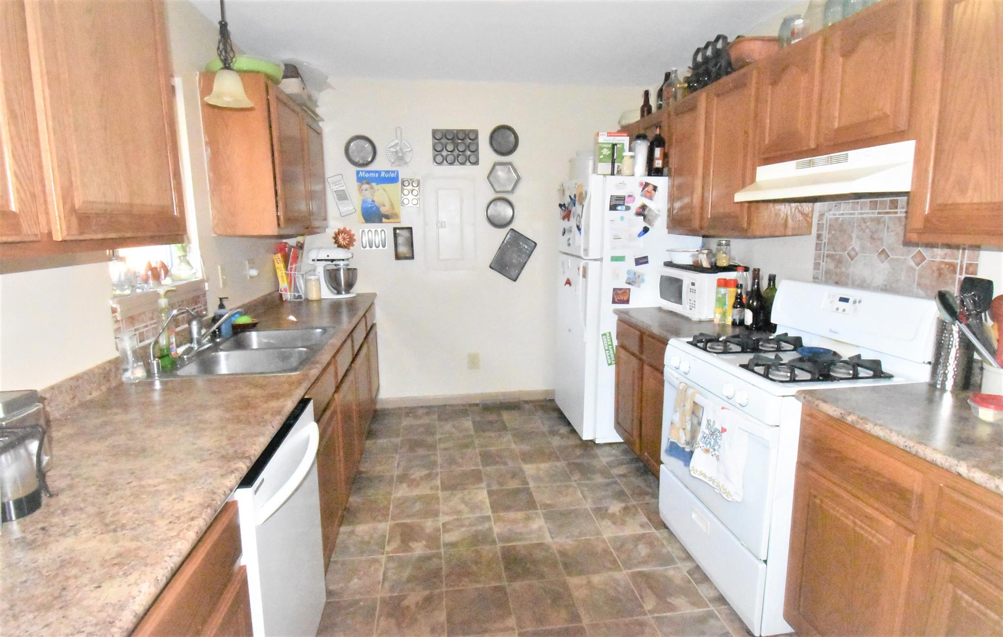 908 East 4th Street Fowler, IN 47944 - Photo 9 of 19