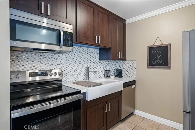 $549,000 | 603 South Prospect Avenue, Unit 205, Redondo Beach, CA 90277